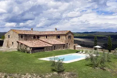 Image de Belle villa dans la campagne toscane, près de Montalcino