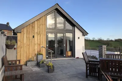 Image de Cottage indépendant situé dans la campagne près de Carmarthenshire