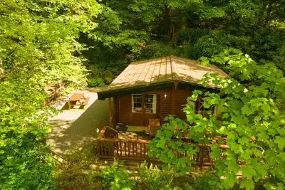 Image de Luxe Pinelog Cabin