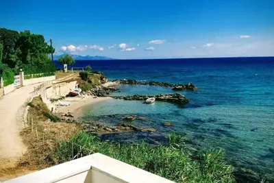 Image de Situé dans le vieux Alikanas