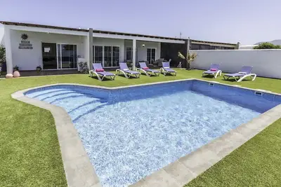 Image de Superbe villa privée avec 4 chambres doubles