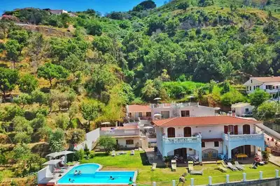 Image de Wondeful Villa with great view on the sea