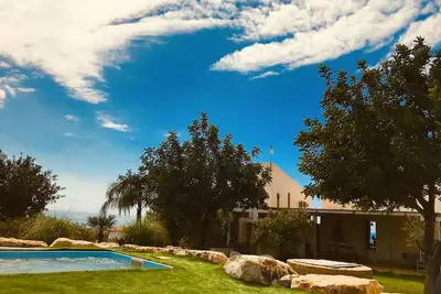 Image de Villa individuelle avec piscine privée et belle vue mer