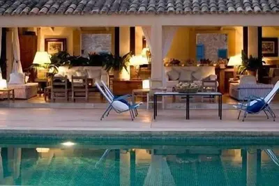 Domaine de luxe idéal pour les grands groupes, svs domestiques inclus