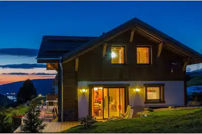 Image de Chalet récent, lumineux et confortable, près des pistes,