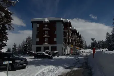 Image de Ski in / Ski out, à côté des pistes par les remontées Joc et Petit Vallon