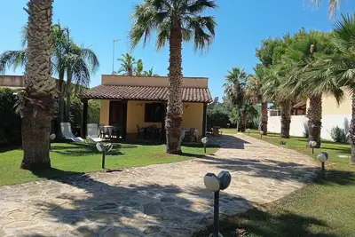 Image de île indépendante ✭Villa récente de Favignana (Egades)
