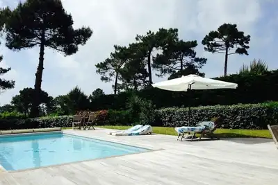 Image de Loue Maison Villa Pyla, piscine chauffée, 6 chambres, 6 sdb, 150m de la plage, 12p