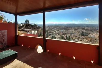 Image de Maison Pierrafeu, 7 personnes, terrasse avec vues panoramiques