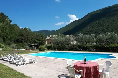 Image de Villa Salimbeni 9 chambres, grande piscine, vue panoramique, pour 18 personnes