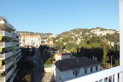 Image de Appartement De Standing 60 m² Ideal Congres et Vacances - Proche Croisette
