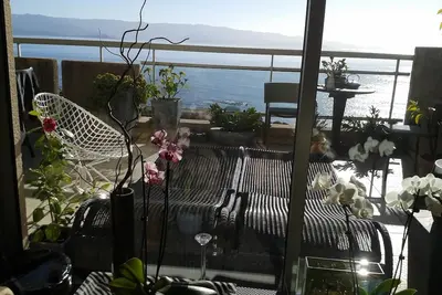 Superbe Duplex vue Mer avec grande terrasse aménagée plein sud