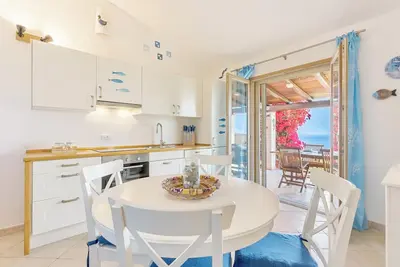 Image de Villa confortable en Sardaigne avec vue spectaculaire sur la mer