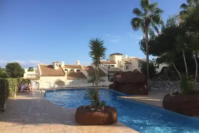 Image de Superbe appartement très  équipé (Wifi  fibre) avec jardin privé