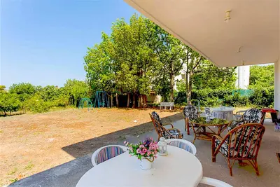 Image de Villa pittoresque à Porto Rafti avec grand jardin à 800 mètres de la plage