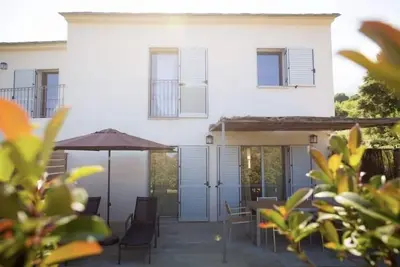 Image de Très belle Maison de Famille, emplacement idéal pour des vacances réussies.