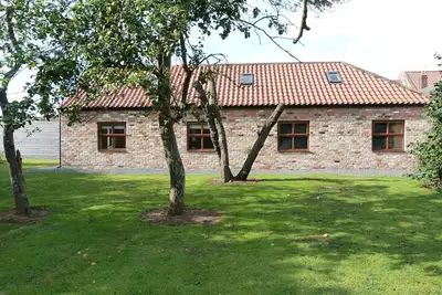 Image de Barley Edge, belle conversion de grange, 10 personnes, les jardins donnent sur Hornsea Mere