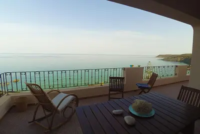 Image de La terrasse sur le toit du village