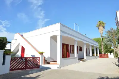 Image de Marina Di Mancaversa: Appartement - Marina di Mancaversa (Taviano) - Maison avec jardin