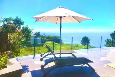 Image de Casa Do Por Do Sol avec piscine et jacuzzi