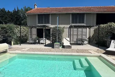 Image de Un break entre Alpilles et luberon, maisons Safran et réglisse