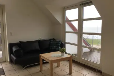 Image de Maison de vacances avec de belles vues sur la mer.