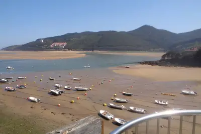 Image de Vacances dans la réserve de biosphère d'Urdaibai<br>Accès par opérateur