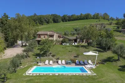 Image de Villa de Charme en Marche, piscine privée et paysage fantastique