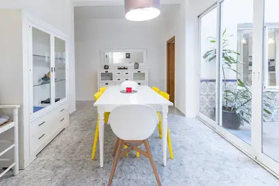 Image de Appartement Cisneros - Charmant appartement avec terrasse à côté des tours serrano, 6 personnes