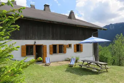 Image de Appt dans chalet, 6 personnes, 2 chambres, terrasse privative, versant sud