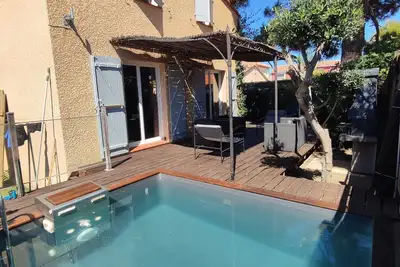 Image de Jolie maison climatisée avec piscine privée et terrasses à 400 m de la plage