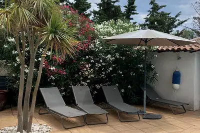 Image de Villa climatisée avec piscine proche de la mer