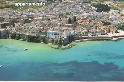 Image de Appartement avec terrasses fantastiques 4 min à pied du centre de Otranto et mer