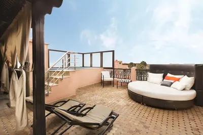 Image de Appartement duplex avec piscine privée