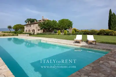 Image de Tenuta Pulceria, villa spacieuse et luxueuse avec grande piscine, vue à 360 degrés
