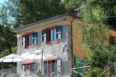 Image de Exceptionnel 3 chambres en Villa panoramique en Toscane (Albiano, Barga, Lucca)