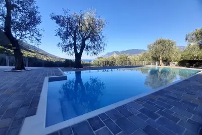 Image de Appartement de 85 m², climatisation, piscine, wifi, court de tennis