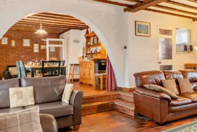 Image de Côte nord de Norfolk, grande grange de 5 chambres à coucher, capacité de 14 personnes