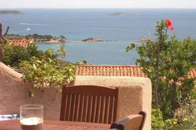 Image de Vue sur mer imprenable. 15 min à pieds de la plage