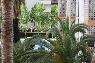 Image de Appartement Salou - Port Aventure - front de Mer avec piscine