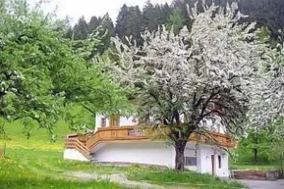 Image de Maison en pleine nature - chalet de luxe dans endroit idyllique