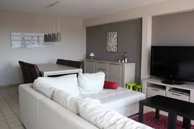 Appartement ensoleillé près de la mer et des dunes