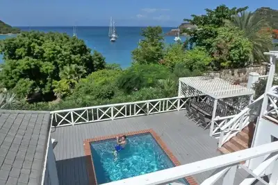 Image de Maison en bord de mer avec piscine dans le magnifique port anglais