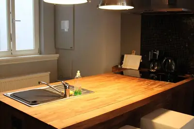 Image de Maison Viktor: appartement de 2 chambres dans le centre-ville d'Anvers