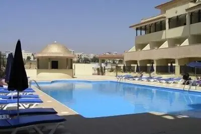 Image de Posh Paphos! ! 1st Class Romantic 1 Bedroom Apartment, air-conditioned/
