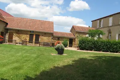 Image de Propriété 12 pers (14 option annexe), 10 pièces, piscine, calme 8000 m2