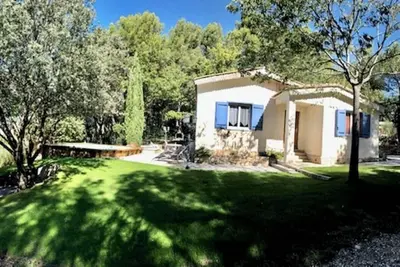 Image de Provence - Mont Ventoux / Gite 6 Pers. Avec Piscine Privee Dans Quartier Calme