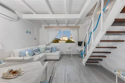 Image de Elégant appartement avec vue sur la mer au coeur de Porto Rotondo