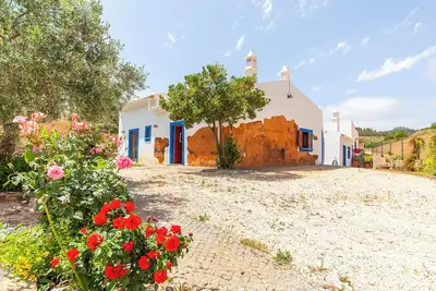 Image de Quinta avec piscine – Idéale pour familles, groupes et amoureux de la nature
