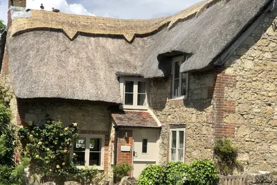 Image de Luxe 5 étoiles boîte de chaume au chocolat près des plages de West Wight